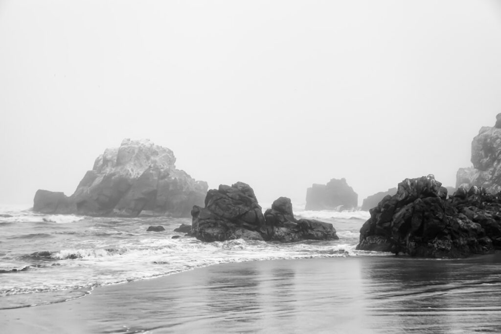 Beach, IR, Rocks, Totoritas